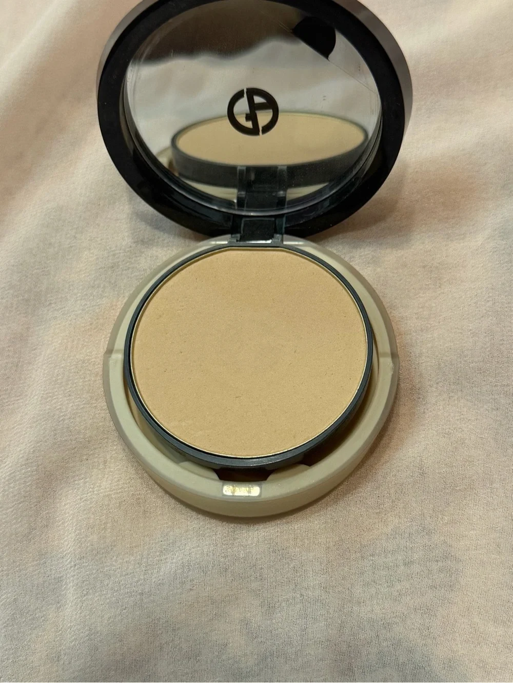 Giorgio Armani giorgio armani